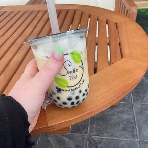 Meet your Posher, Carla